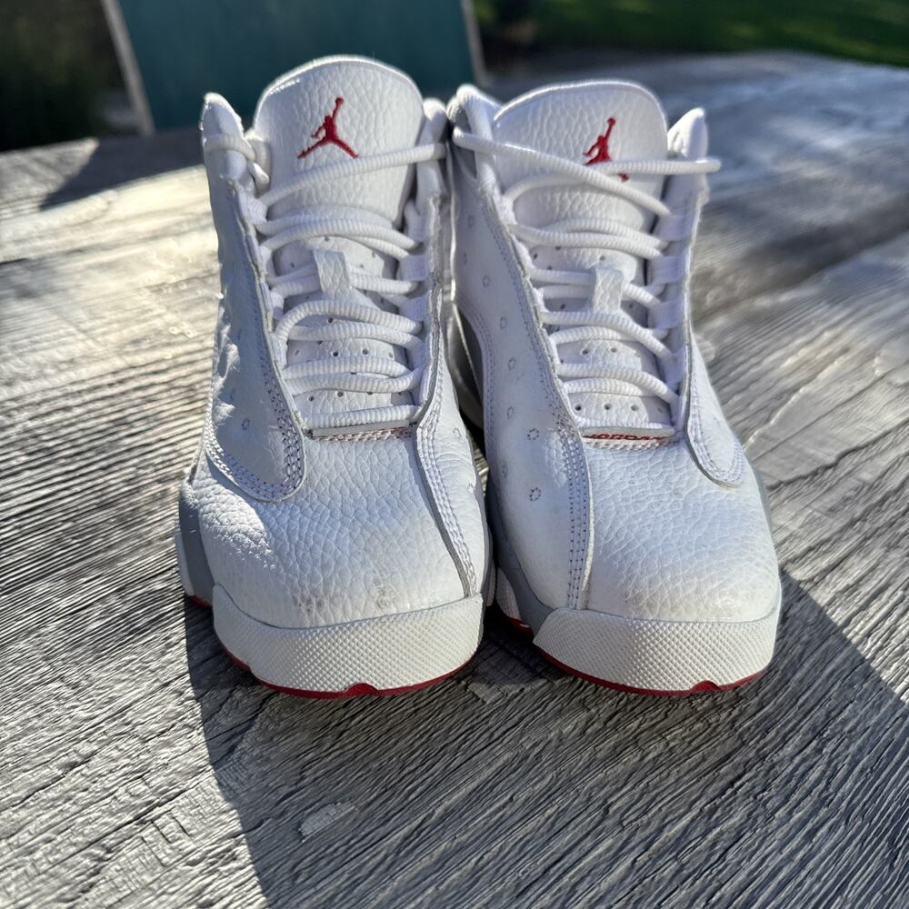 Jordan 13 Retro PS Kids 13.5 White/Red/Gray Leather Mid Top Sneaker